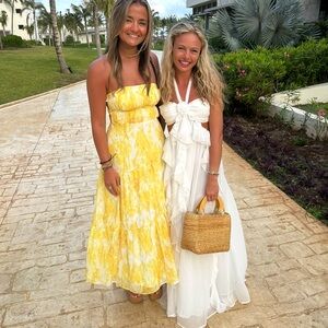 Elegant Yellow and White Summer Dress